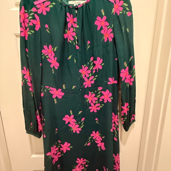 🎉Host Pick🎉Boden Mara Green Floral Viscose Long Sleeve Midi-Size 8 (no belt). - Picture 2 of 12